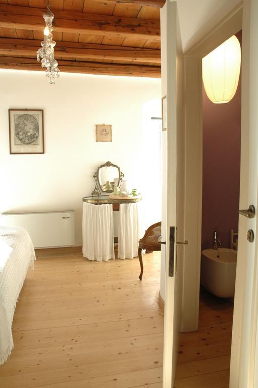 Agriturismo Tenuta La Pergola Μπαρντολίνο Δωμάτιο φωτογραφία